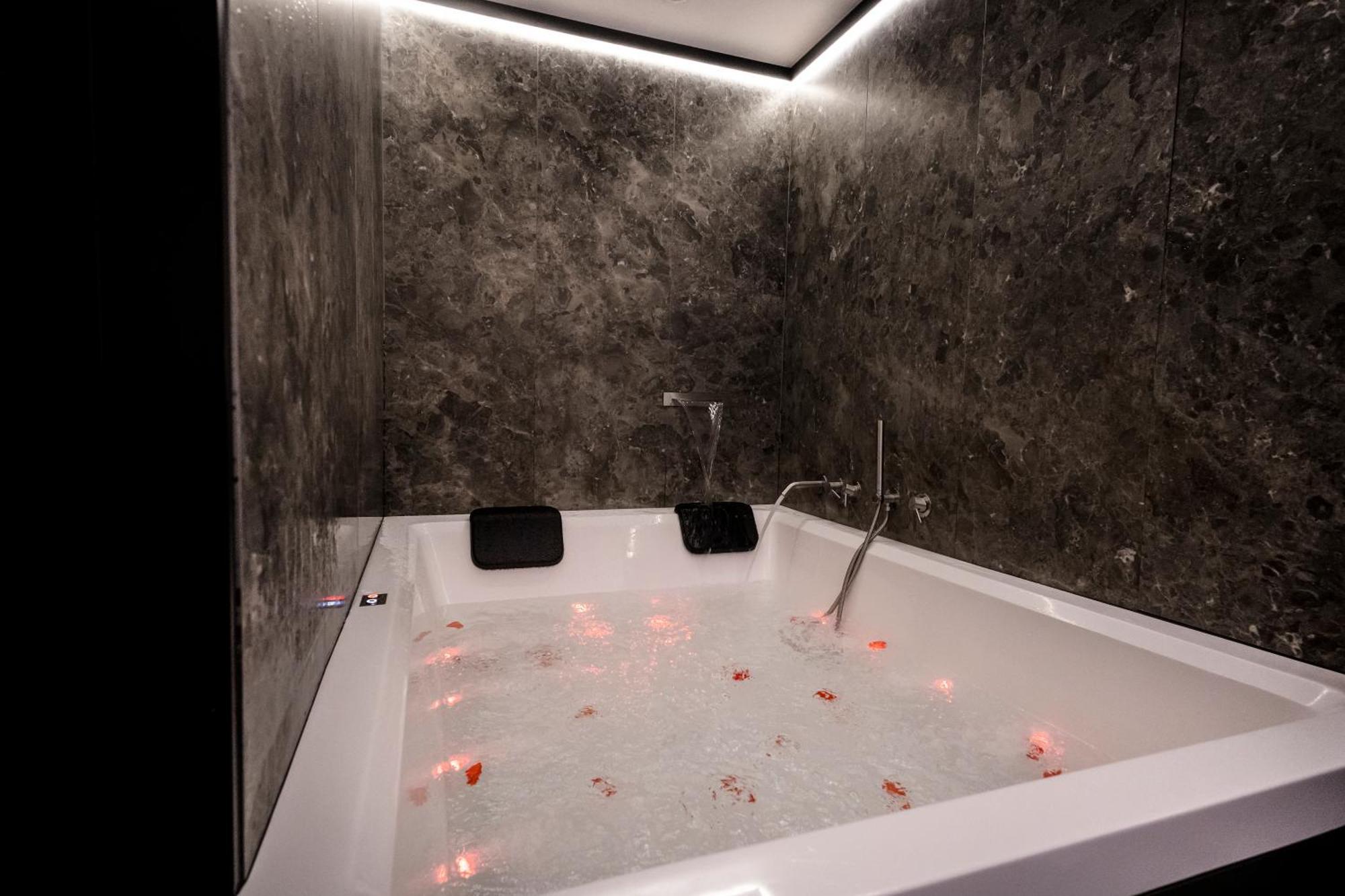 La Mia Terra Boutique Rooms — Photos 3